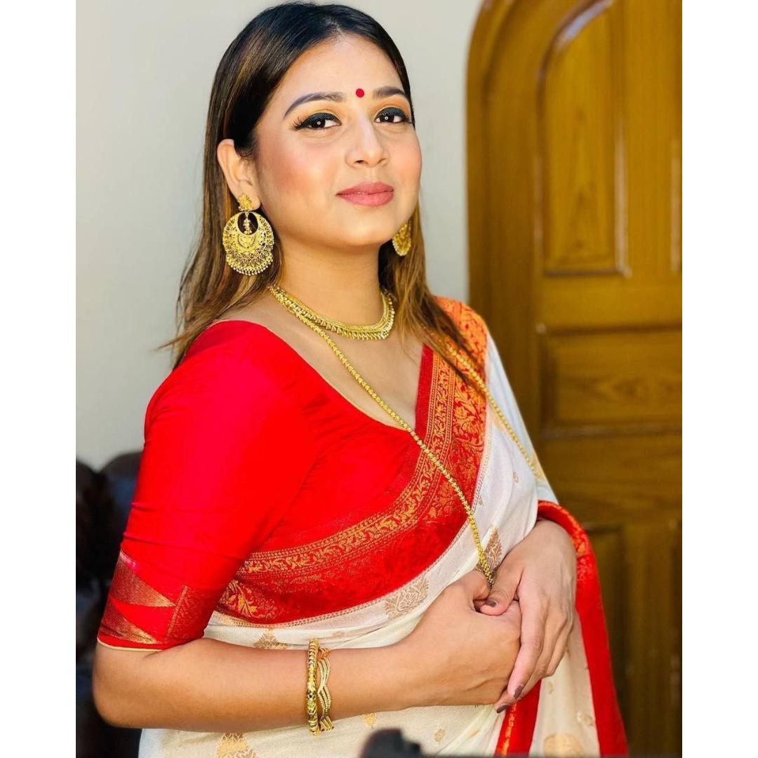 White And Red Soft Litchi Silk Saree