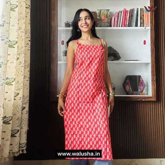 Red Paisley Printed Sleeveless Kurti